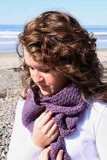 Woods_scarf_lauren_scrunch_small2