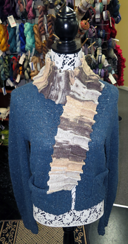 Folded_scarf_medium