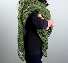 Wraps_oliveflycatchershawl1_small