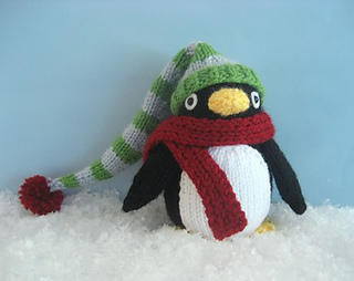 Knit_penguin_small2