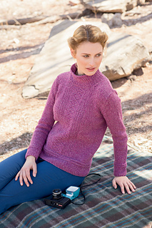 Plum-island-pullover_small2