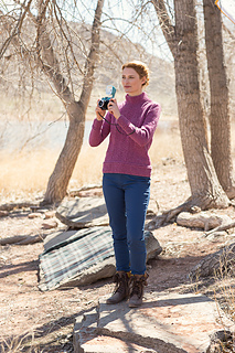 Plum_island_pullover__1__small2