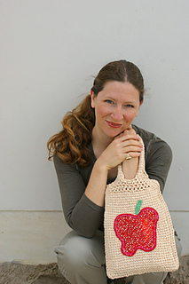 Crochet-apple-purse-1_small2