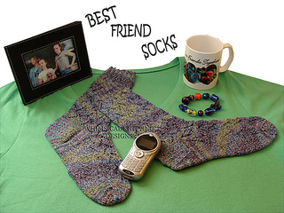 Ravelrybestfriendsocks4_small2