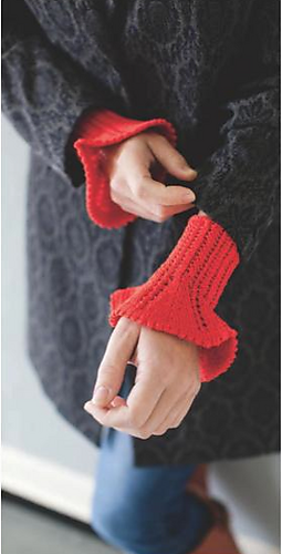 Spicy_lace_cuffs_medium