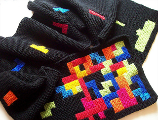 Tetris_scarf_012-800_medium2_small2