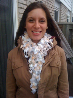 Pompomscarfhenna2_small2
