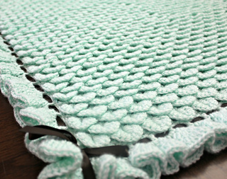 Crocodile_stitch_baby_blanket_small2