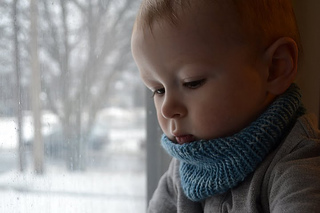 Toddlercowl1_small2