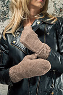 Plaited_mittens_small2