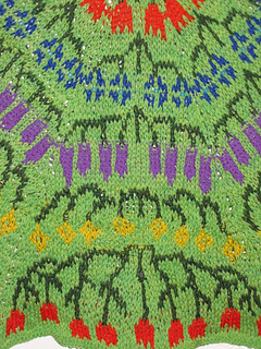 Spring_shawl_close_small2