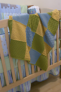 Blanket_on_crib__s__small2