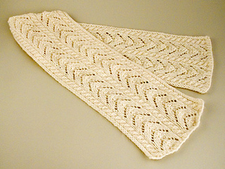 Cable-and-chevron-scarf-white-for-etsy_small2