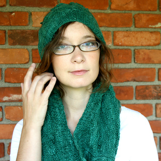 Lansing_hat_cowl_small2