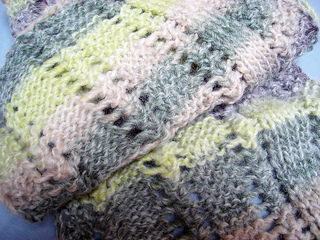 Scarf_with_two_right_sides5_small2