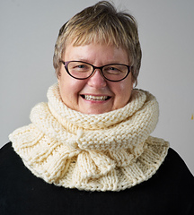 Shawl_and_scarves_7_small