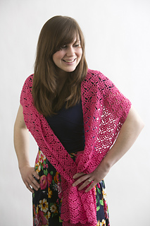 Crochet-pink-sapphire-shawl_small2
