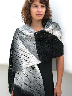 Counterpoint_shawl_3--re-sized_small2