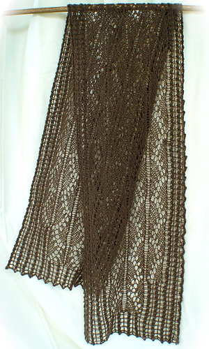 A25-dsc03024-hanging-50_medium