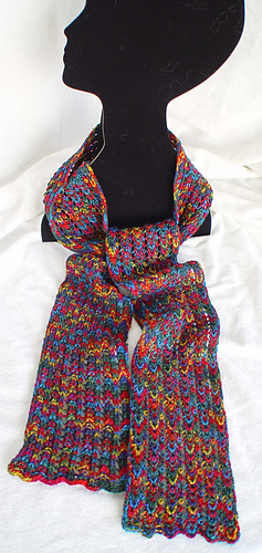 A95-jespeaksandvalleysscarf_medium