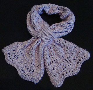 Lacybowknotscarf_small2