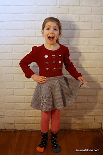 Emma-crochet-skater-skirt_small2