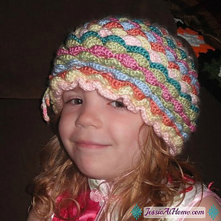 Bloom-hat-free-crochet-pattern-by-jessie-at-home_small2