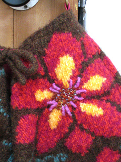 Felted_bag_detail_small2
