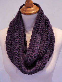 Edie_infinity_scarf_small2