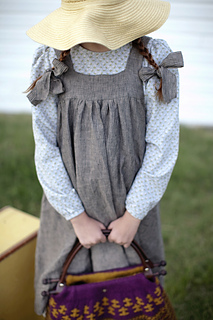 Anne_s_carpet_bag