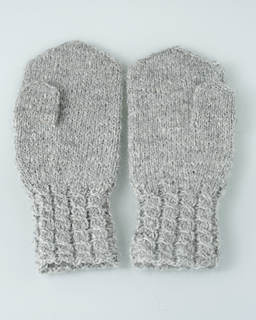 Lass_mittens_knitted_alpaca_warm_winter_small2