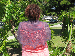 Brenna_s_shawl_002_small2