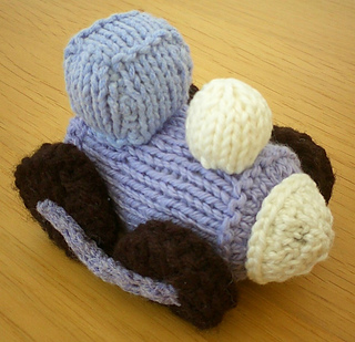 Ravelry: Tiny Train Knitting Pattern pattern by Diane Stobbart