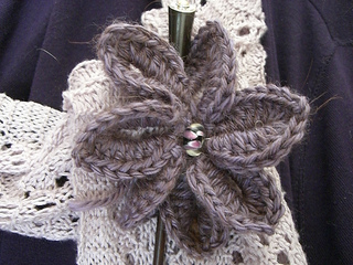 Lavender_broach_003_small2