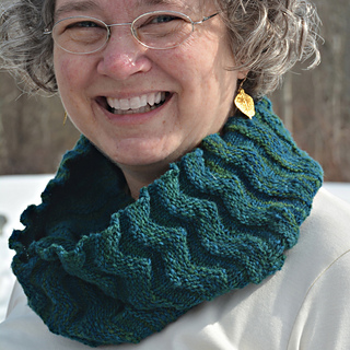 Square_crop_cowl_small2