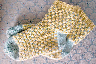 Basketweavesockfull1_small2