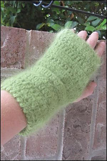 Trudy_20mitts_lg_small2