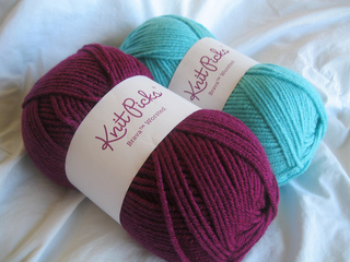 brava worsted weight yarn