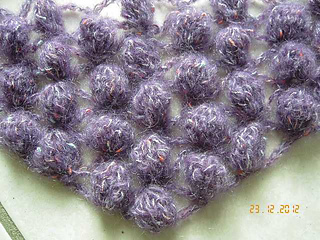 Bobble_baktus_kerchief_-_detail_small2