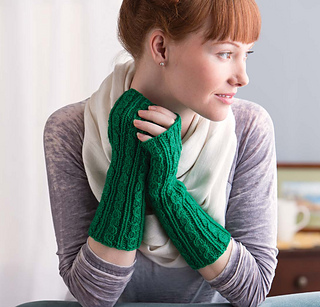 Cozy_knits_-_green_gables_cabled_gauntlets_beauty_shot_small2
