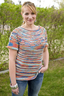 Colored_pullover_2_small2