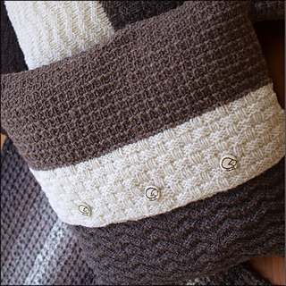 _3_rare_earth_cushion_back_p7010082_small2