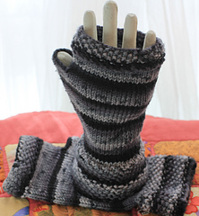 Pebble_beach_gauntlets_grey_small