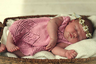Phoebe-in-lizzy-dress_small2