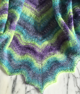 No-fuss_shade-loving_shawl_b_small2