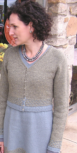 Cr-cropped_cardi-headtoside_medium
