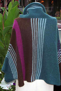 Hbd-sweater-borderline_6_small2