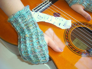 Knitty_recital8_small2