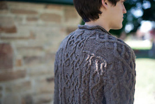 Aran_backdetail_small2