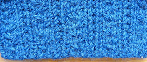 Kp_gloss_winter_night_swatch_medium